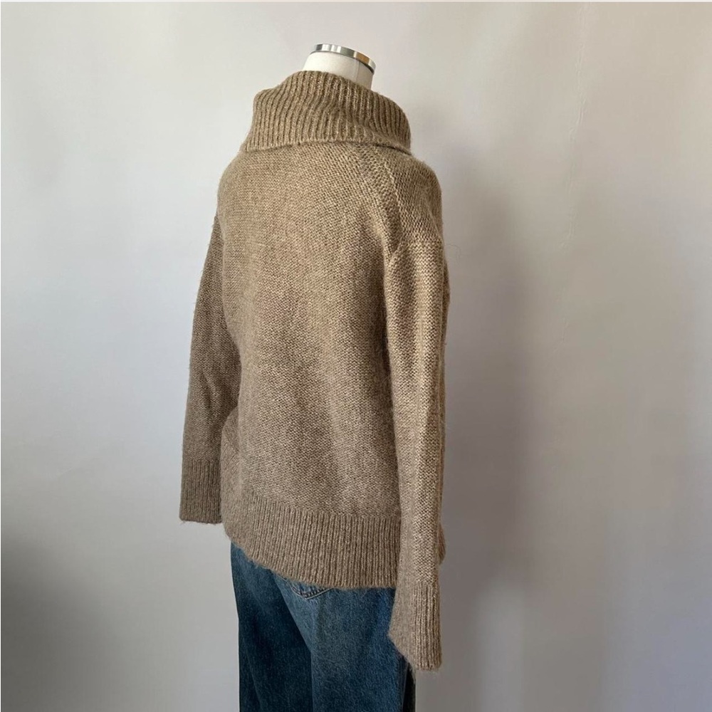 Banana Republic brown turtleneck sweater wool blend Size XS. - Picture 6 of 8